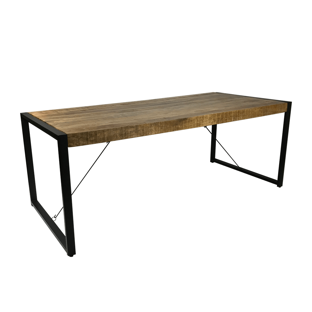 Britt dining table 200 schuin